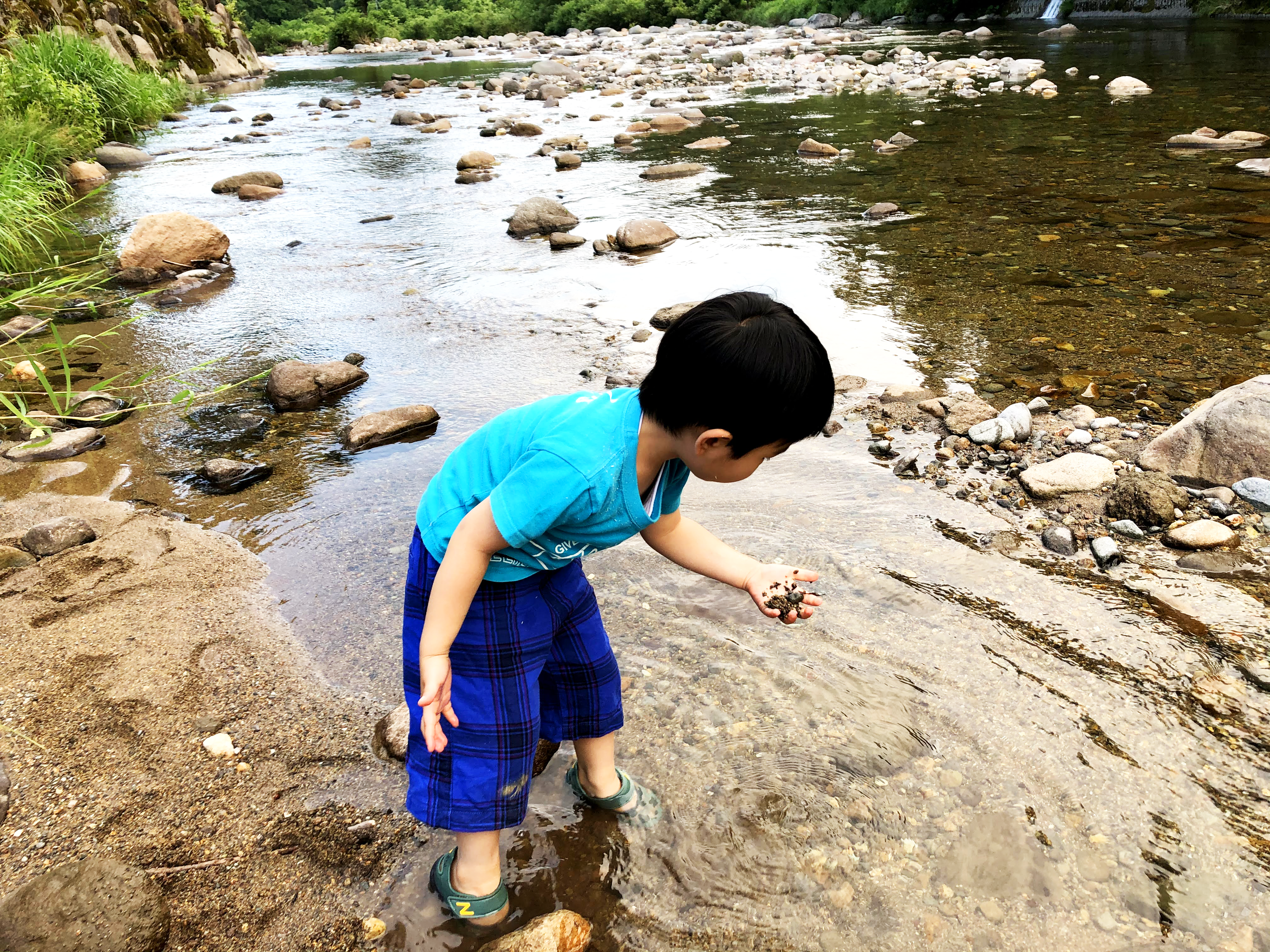 川遊び